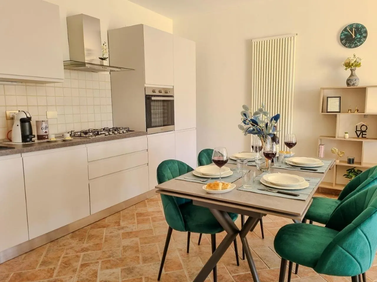 Casa Iris - Home In The Heart Of Tuscany & Jacuzzi Bibbiano  Holiday home