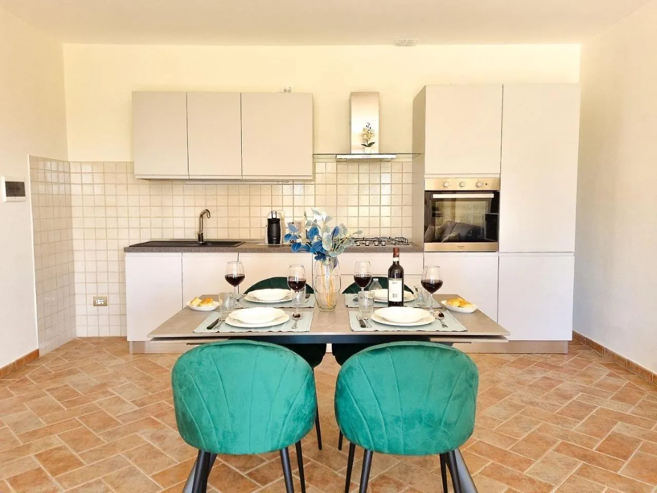 Casa Iris - Home In The Heart Of Tuscany & Jacuzzi Bibbiano  Bibbiano (Colle di Val d'Elsa)