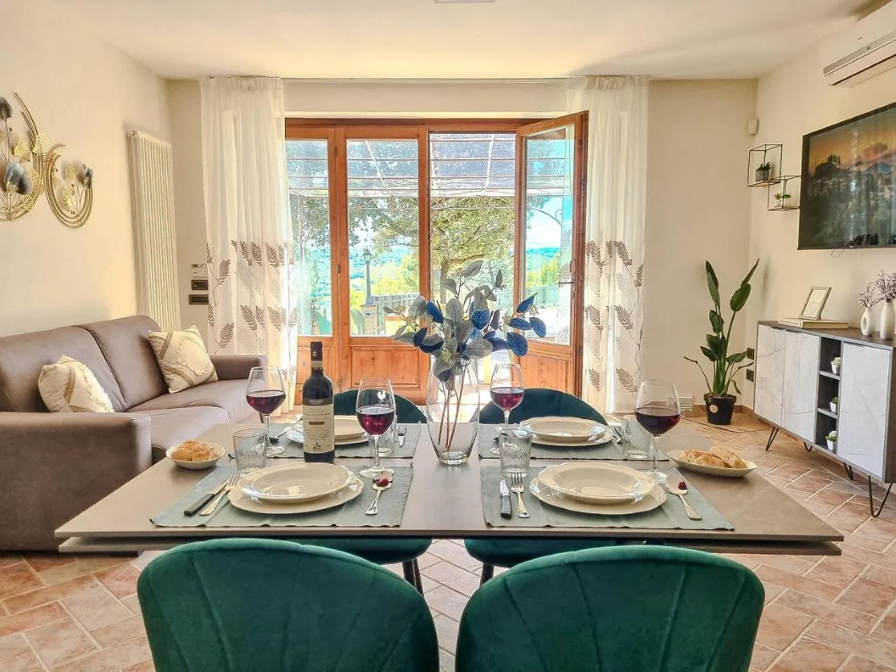 Casa Iris - Home In The Heart Of Tuscany & Jacuzzi Bibbiano  0*, Bibbiano (Colle di Val d'Elsa) إيطاليا